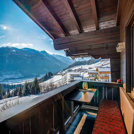 Flat With National Park, Cleaning Included Apartment Hollersbach im Pinzgau
